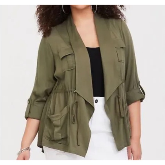 Torrid Women's Army Green Drape Front Utility Jacket (Size 0 L/12) - Picture 5 of 10